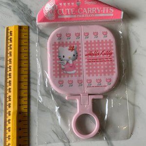 HELLO KITTY TABLE TOP FLIP OPEN CARRY SIZED MIRROR